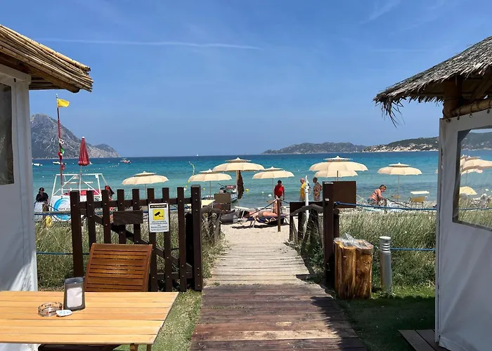Апартаменты Trilo Debora 2km From The - Happy