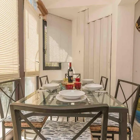 Trilo Debora 2km From The - Happy Apartment