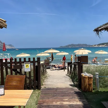 Appartement Trilo Debora 2km From The - Happy