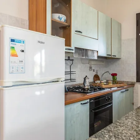 Trilo Debora 2km From The - Happy Appartement *