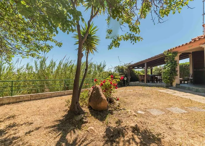 Trilo Debora 2km From The - Happy Appartement